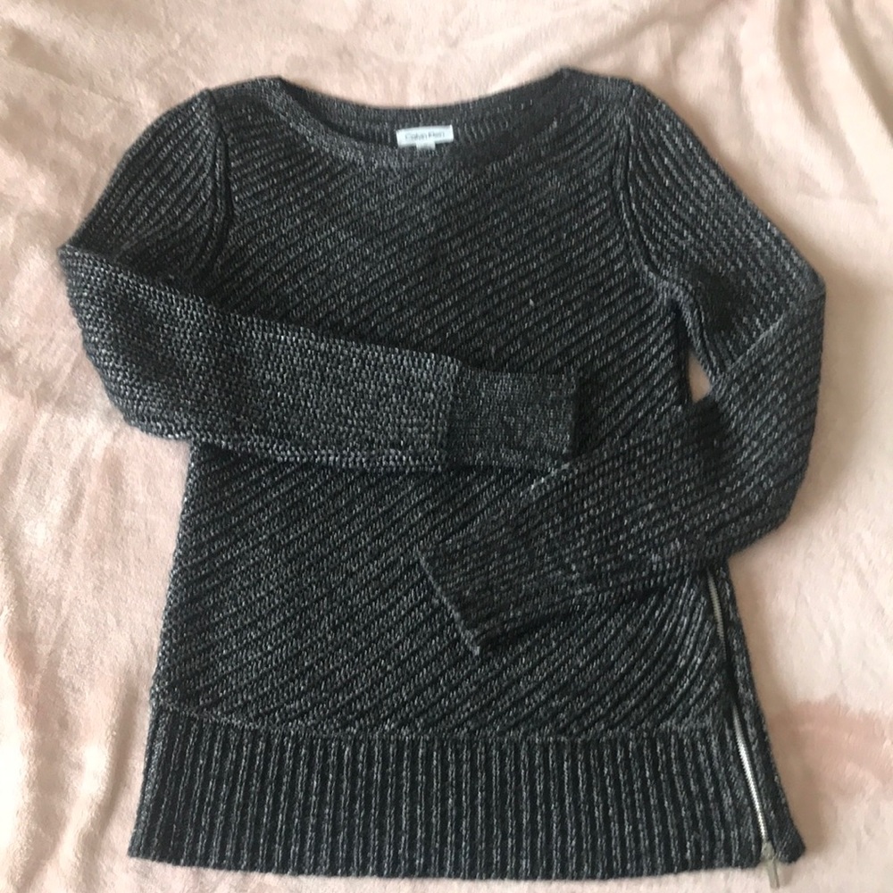 Calvin klein black and silver sweater - Picture 2 of 8